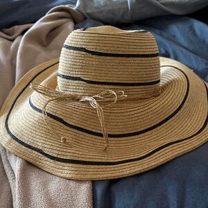 Coolibar Natural Straw Beach Hat with Black Stripe Trim
